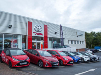 W R Davies Toyota Telford